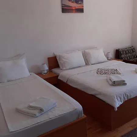 אוהריד Vila Idila מראה חיצוני תמונה